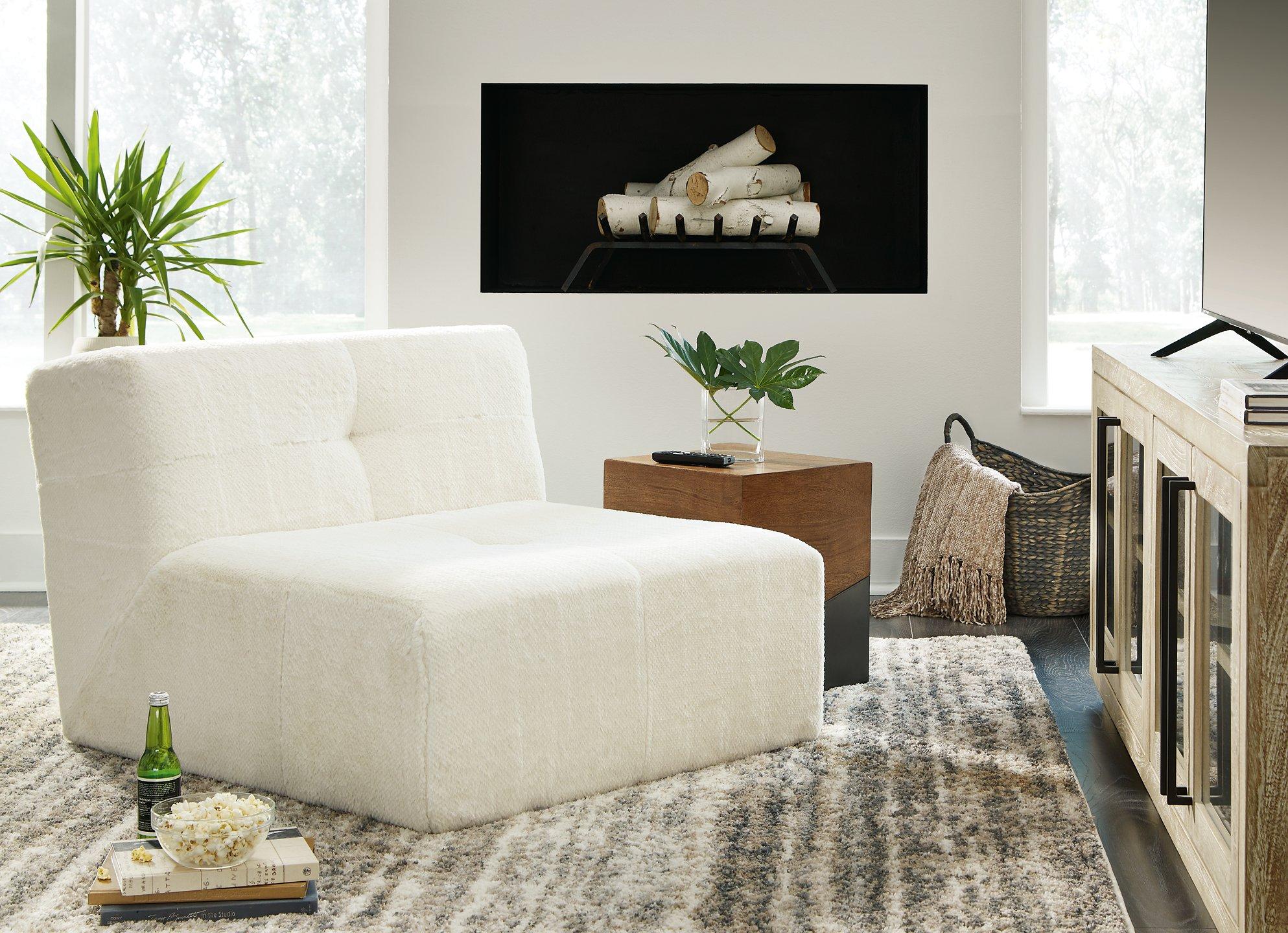Brettner Accent Chair - Furniture & Design Outlet (Kalamazoo,MI)