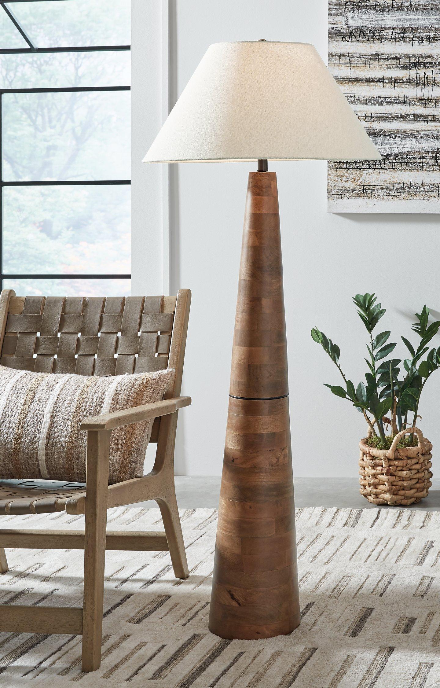 Danset Floor Lamp - Furniture & Design Outlet (Kalamazoo,MI)