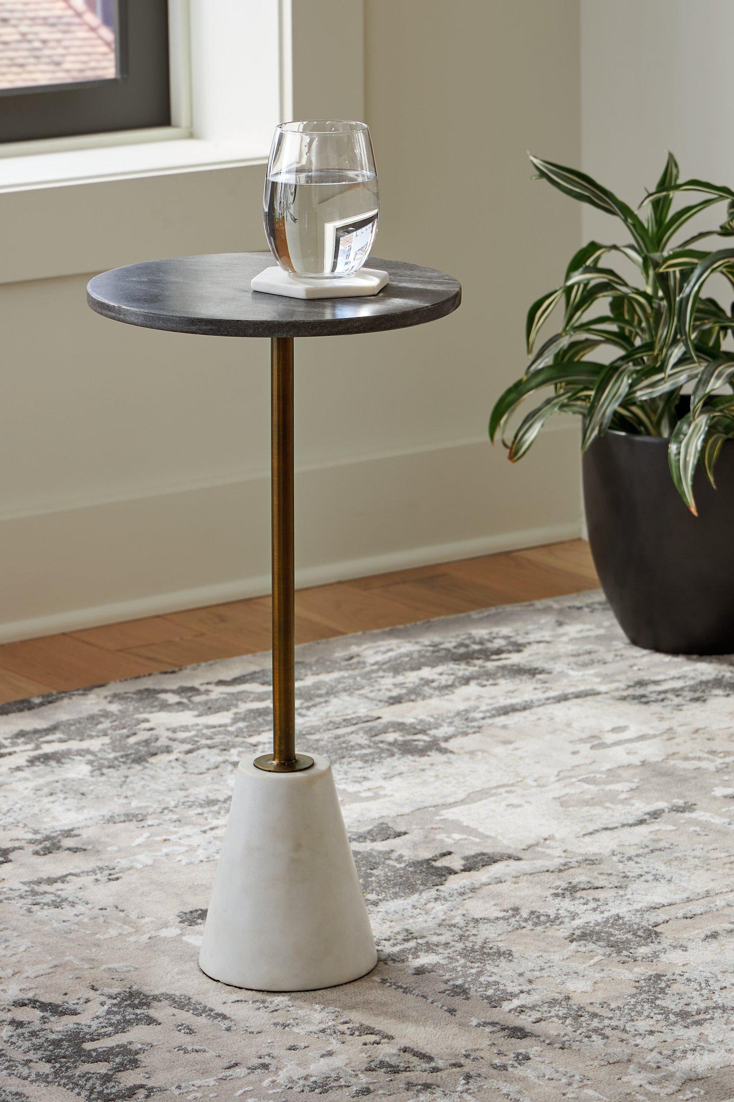 Caramont Accent Table - Furniture & Design Outlet (Kalamazoo,MI)