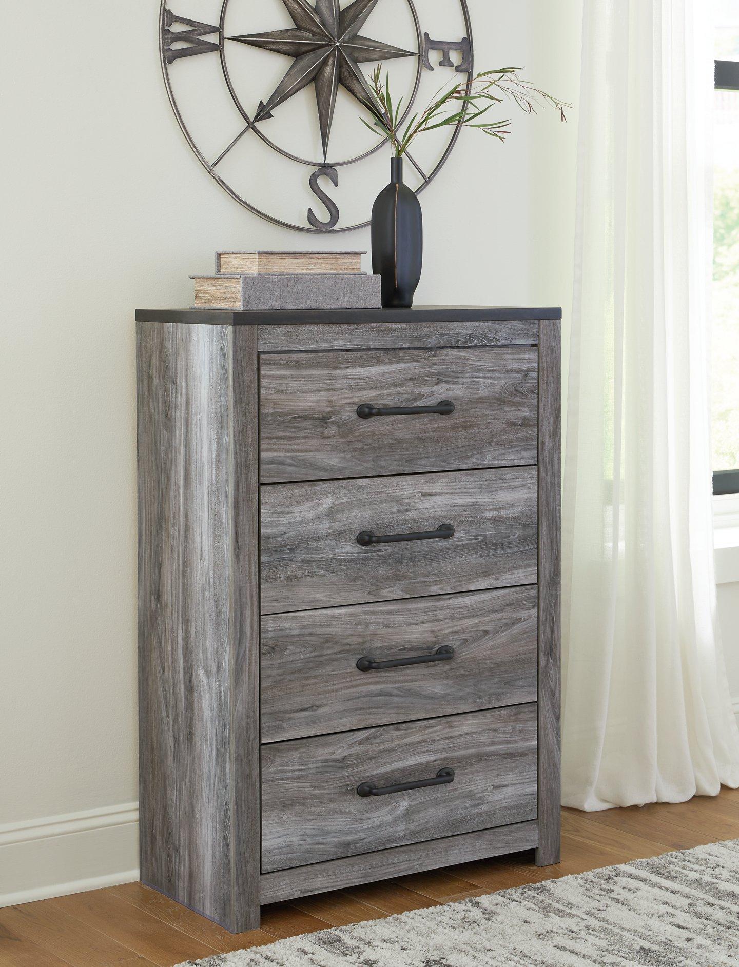 Bronyan Chest of Drawers - Furniture & Design Outlet (Kalamazoo,MI)