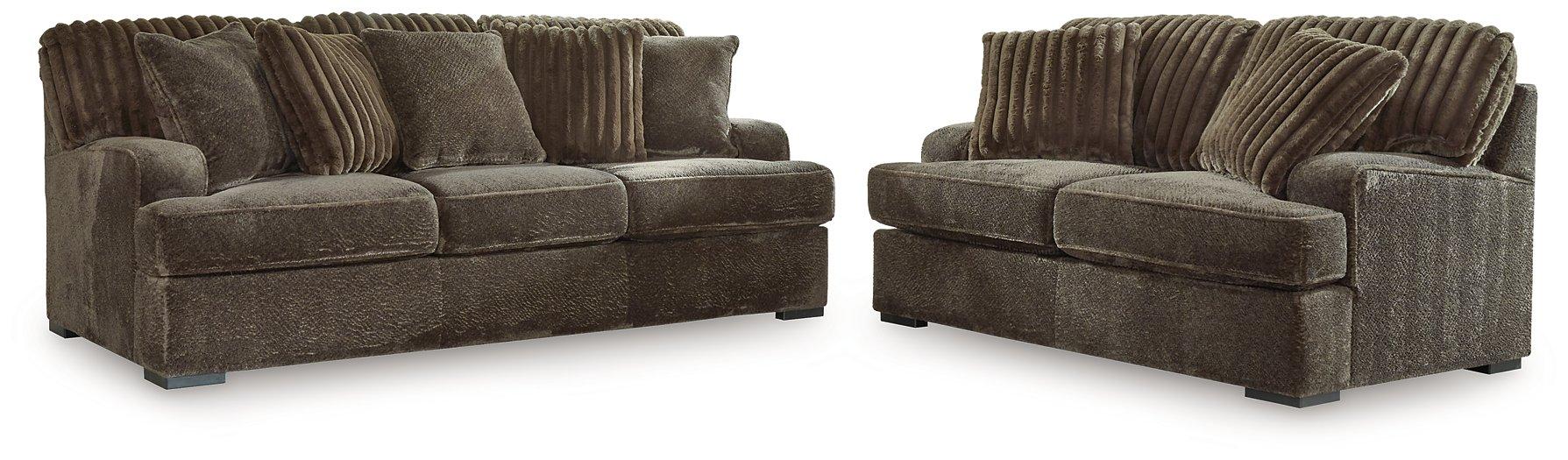 Aylesworth Upholstery Package - Furniture & Design Outlet (Kalamazoo,MI)