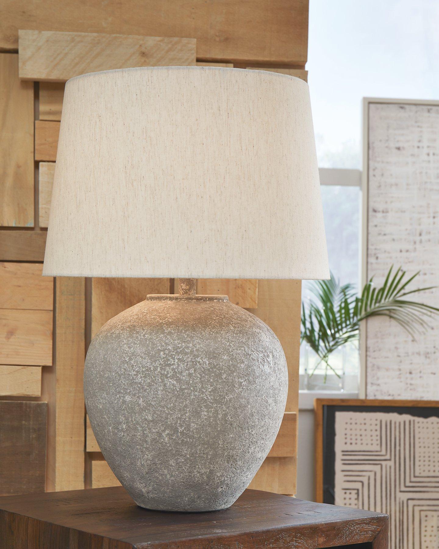 Dreward Table Lamp - Furniture & Design Outlet (Kalamazoo,MI)