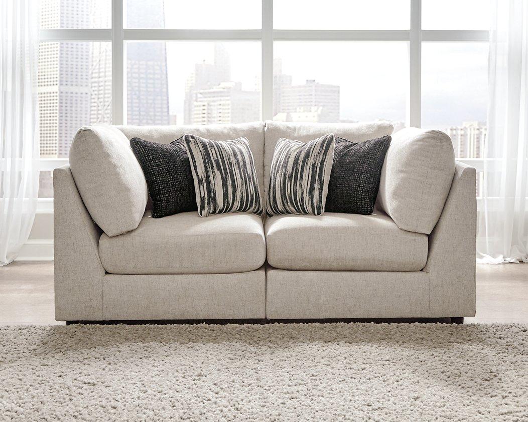 Kellway Sectional - Furniture & Design Outlet (Kalamazoo,MI)