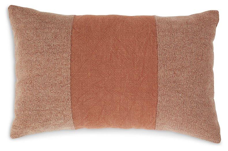 Dovinton Pillow - Furniture & Design Outlet (Kalamazoo,MI)