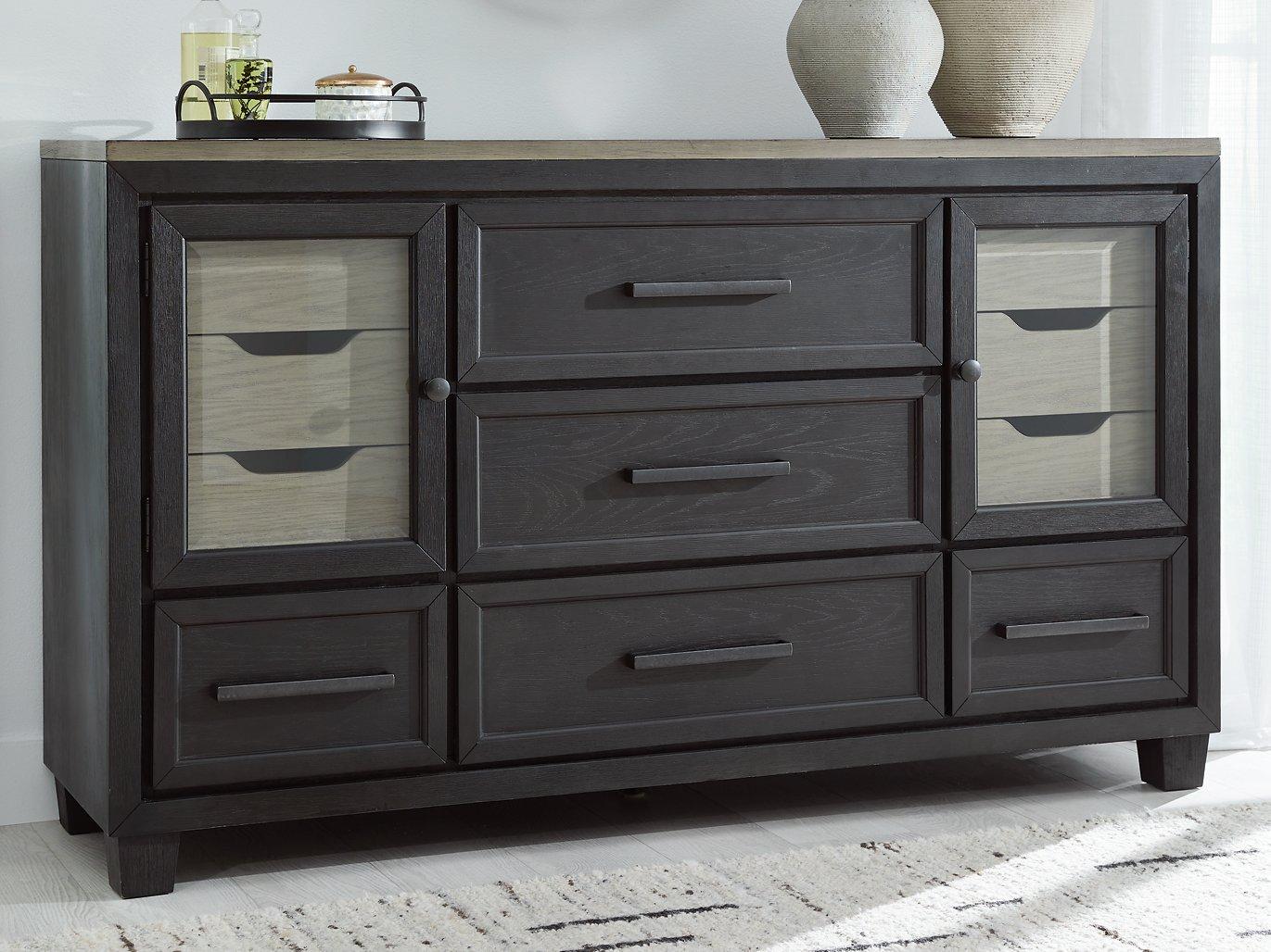 Foyland Dresser - Furniture & Design Outlet (Kalamazoo,MI)
