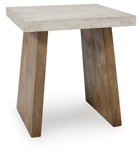 Brendalhouse End Table - Furniture & Design Outlet (Kalamazoo,MI)