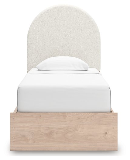 Arloster Upholstered Bed