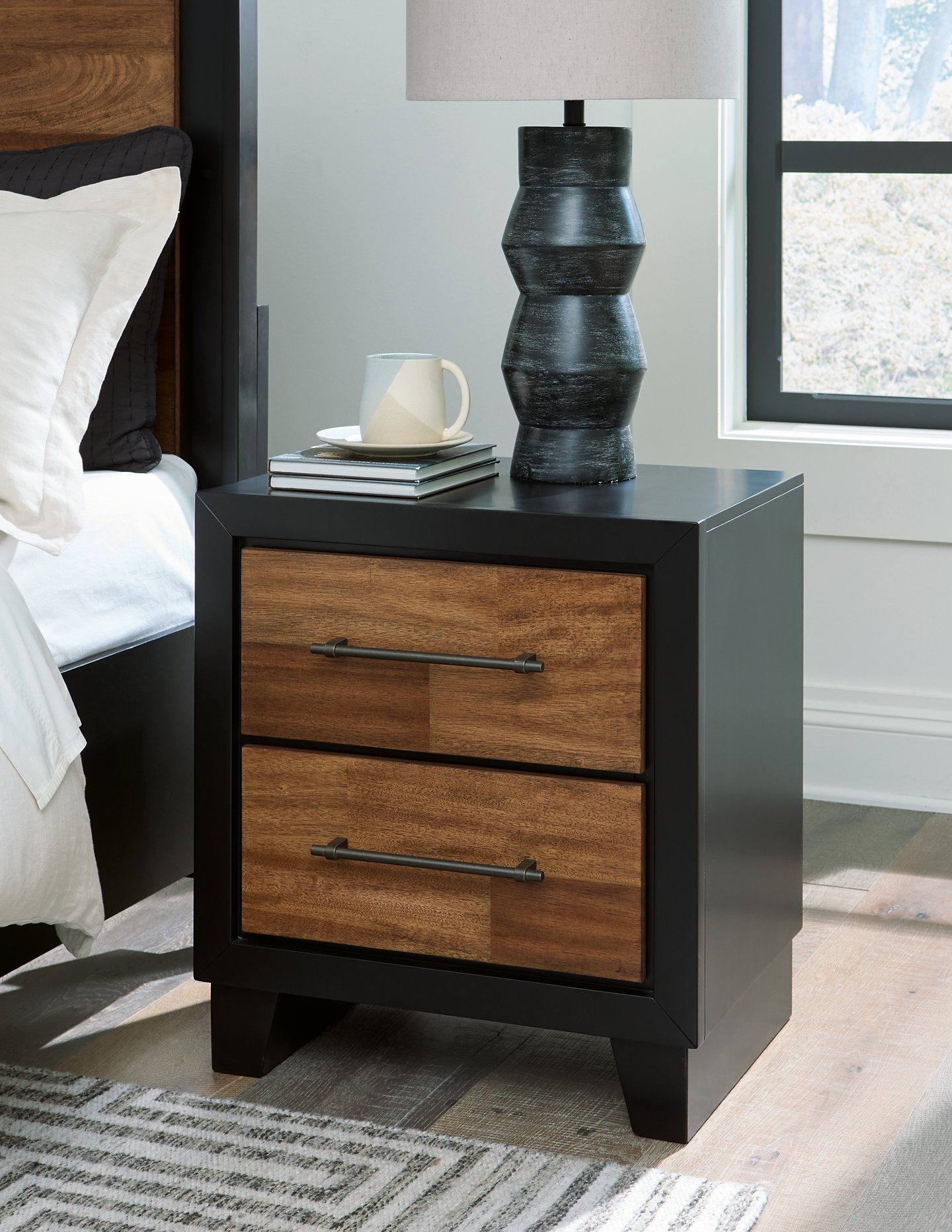 Kraeburn Nightstand - Furniture & Design Outlet (Kalamazoo,MI)