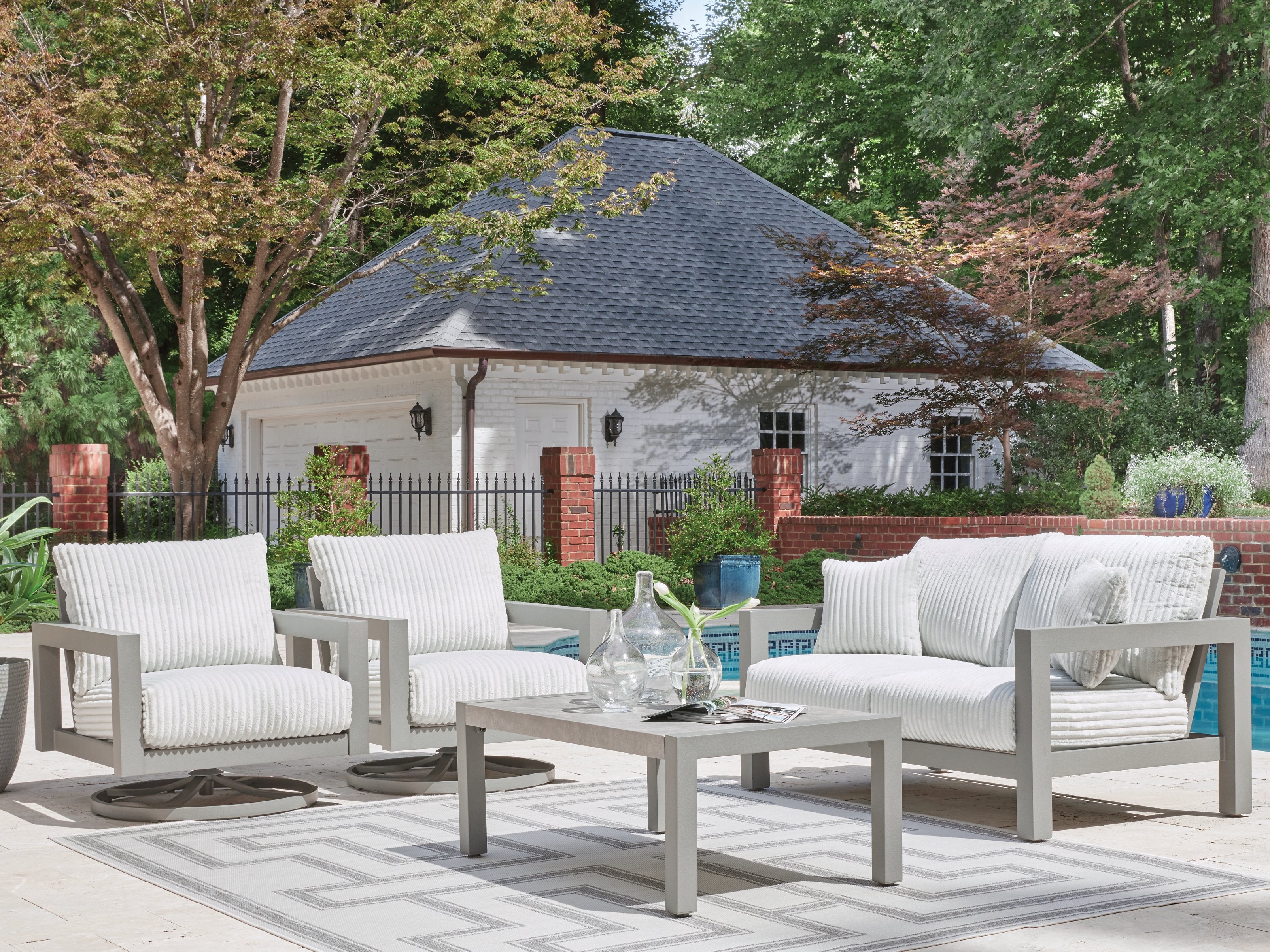 Hurley Park Outdoor Package - Furniture & Design Outlet (Kalamazoo,MI)