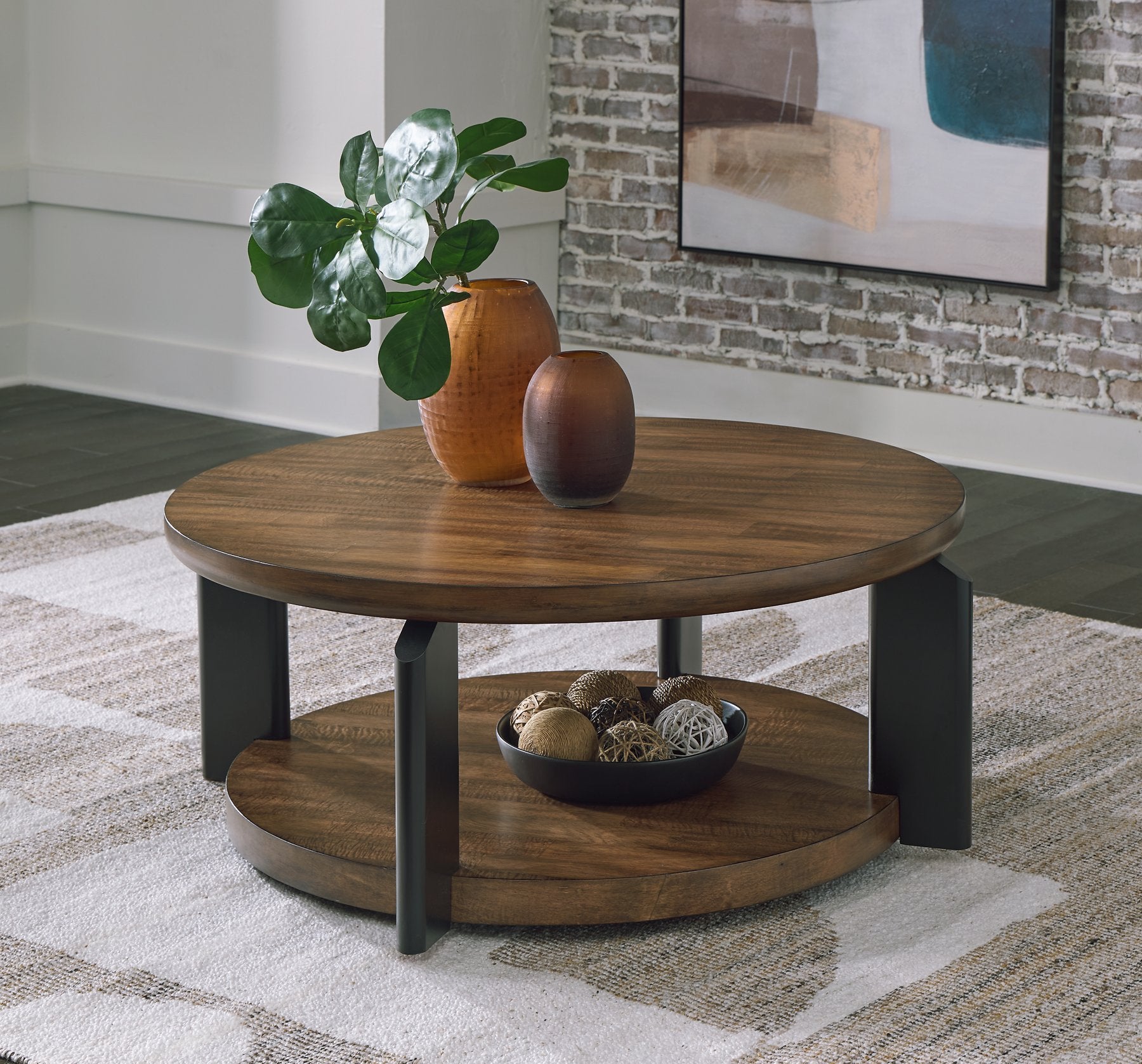 Kraeburn Coffee Table - Furniture & Design Outlet (Kalamazoo,MI)