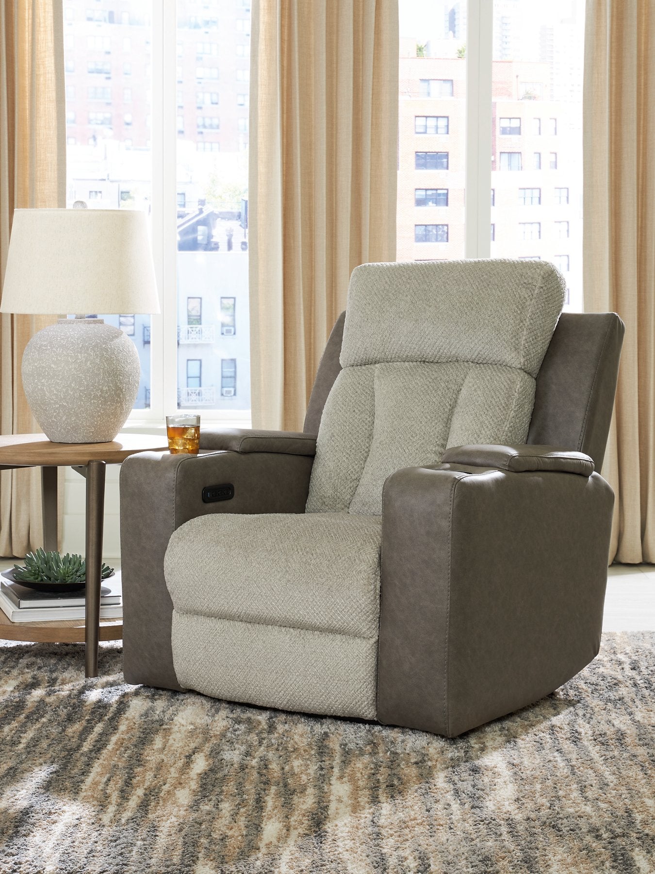 WhipLash Power Recliner - Furniture & Design Outlet (Kalamazoo,MI)