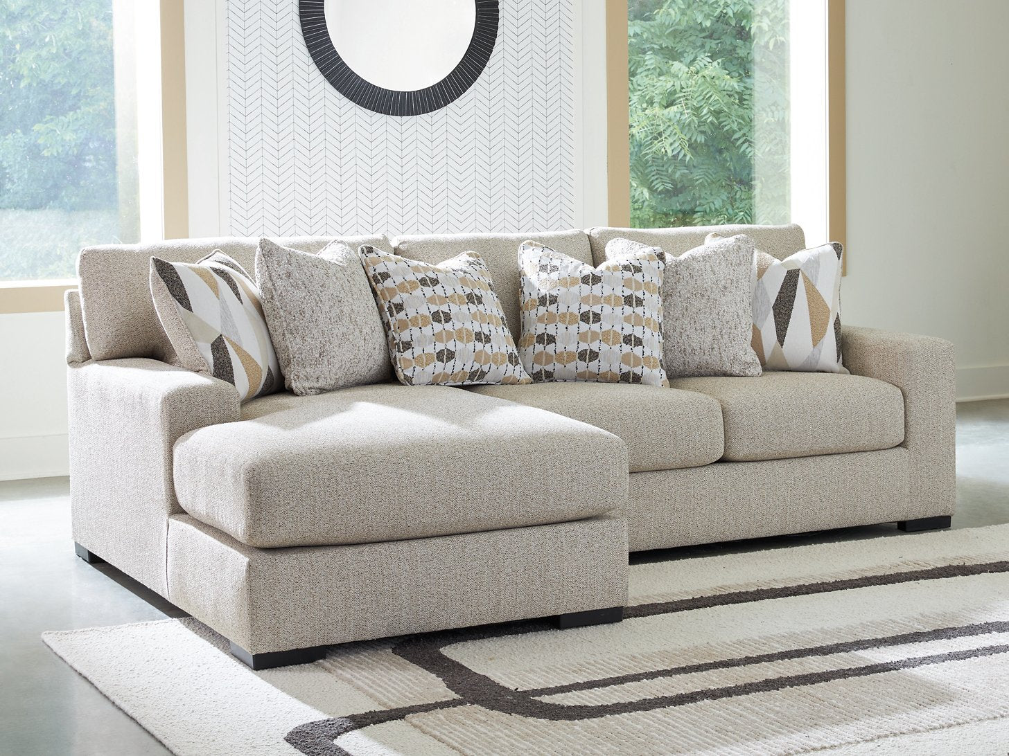 Laurelgrove Sectional Sofa Chaise - Furniture & Design Outlet (Kalamazoo,MI)