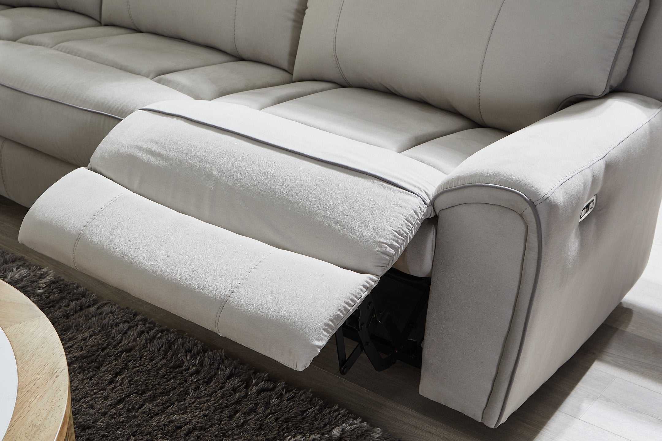 Social Pointe Reclining Sectional with Storage Console - Furniture & Design Outlet (Kalamazoo,MI)