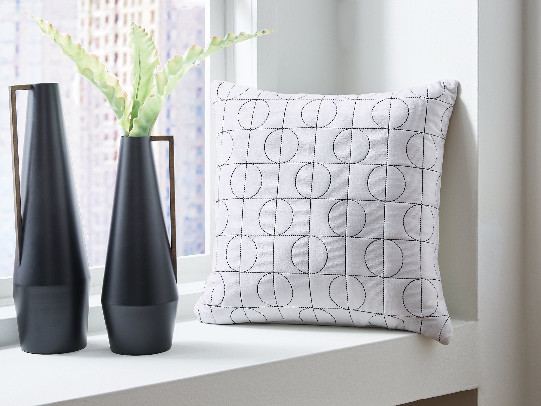 Kydner Pillow (Set of 4) - Furniture & Design Outlet (Kalamazoo,MI)
