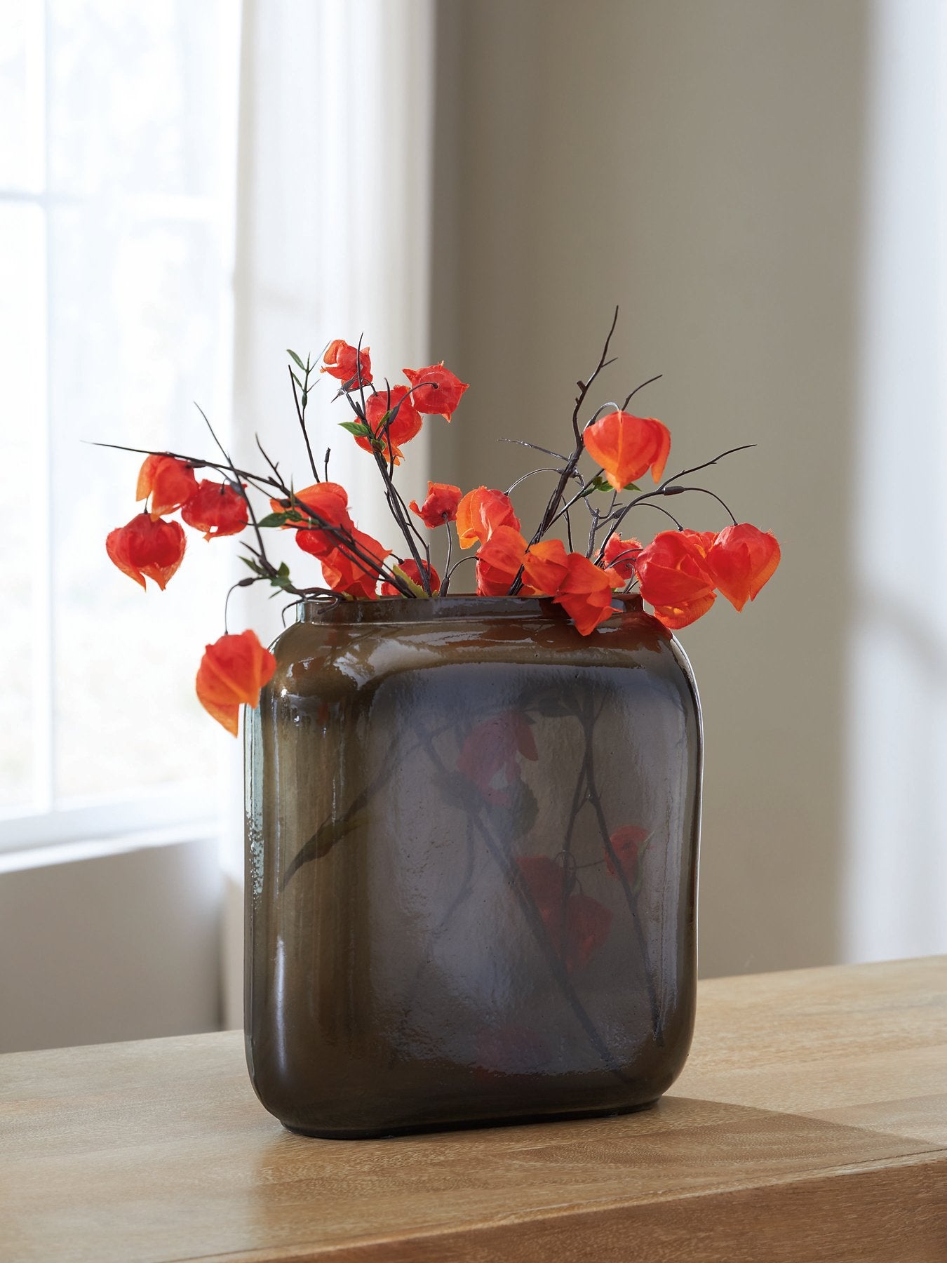 Sumner Vase - Furniture & Design Outlet (Kalamazoo,MI)