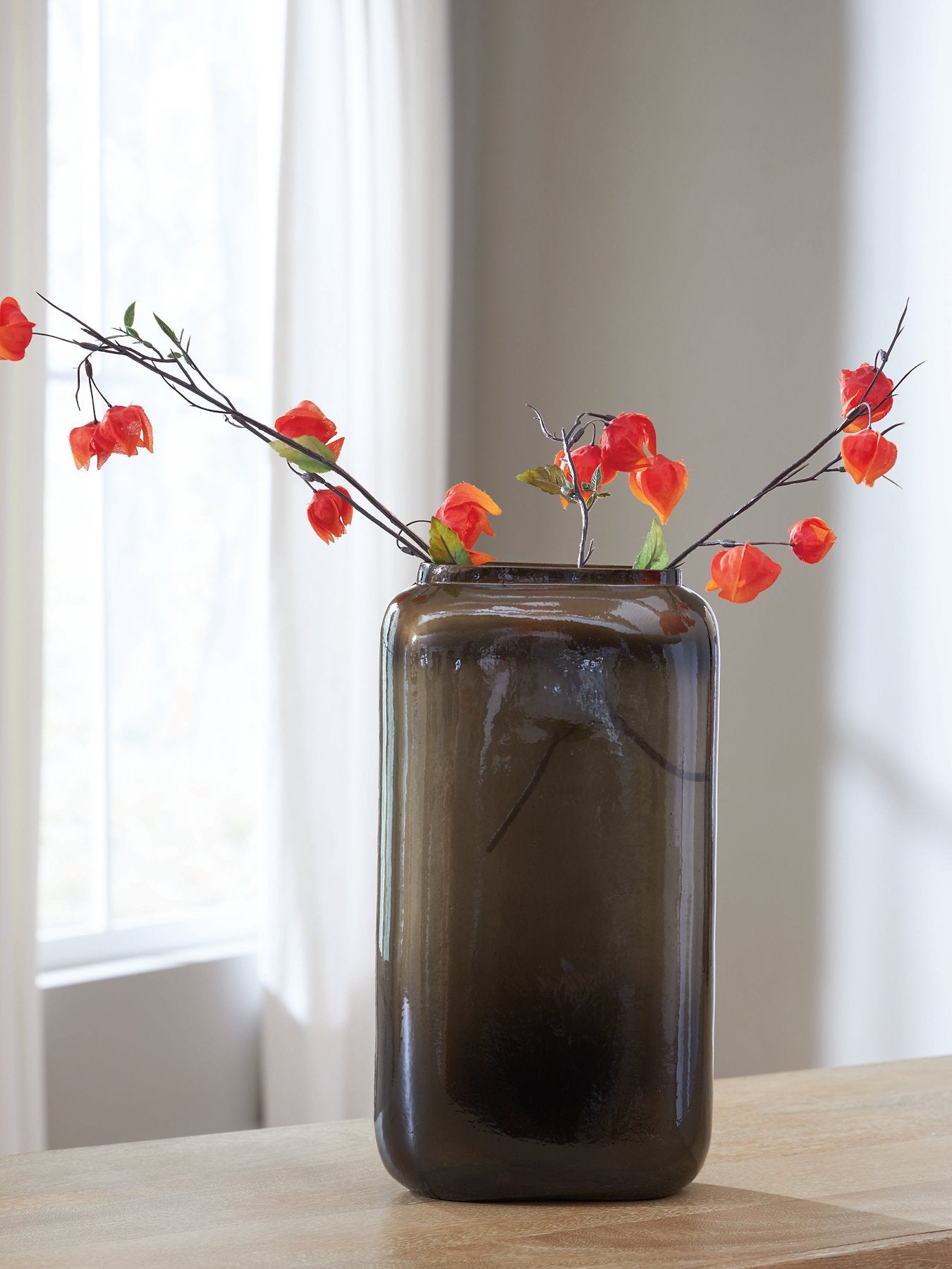 Sumner Vase - Furniture & Design Outlet (Kalamazoo,MI)