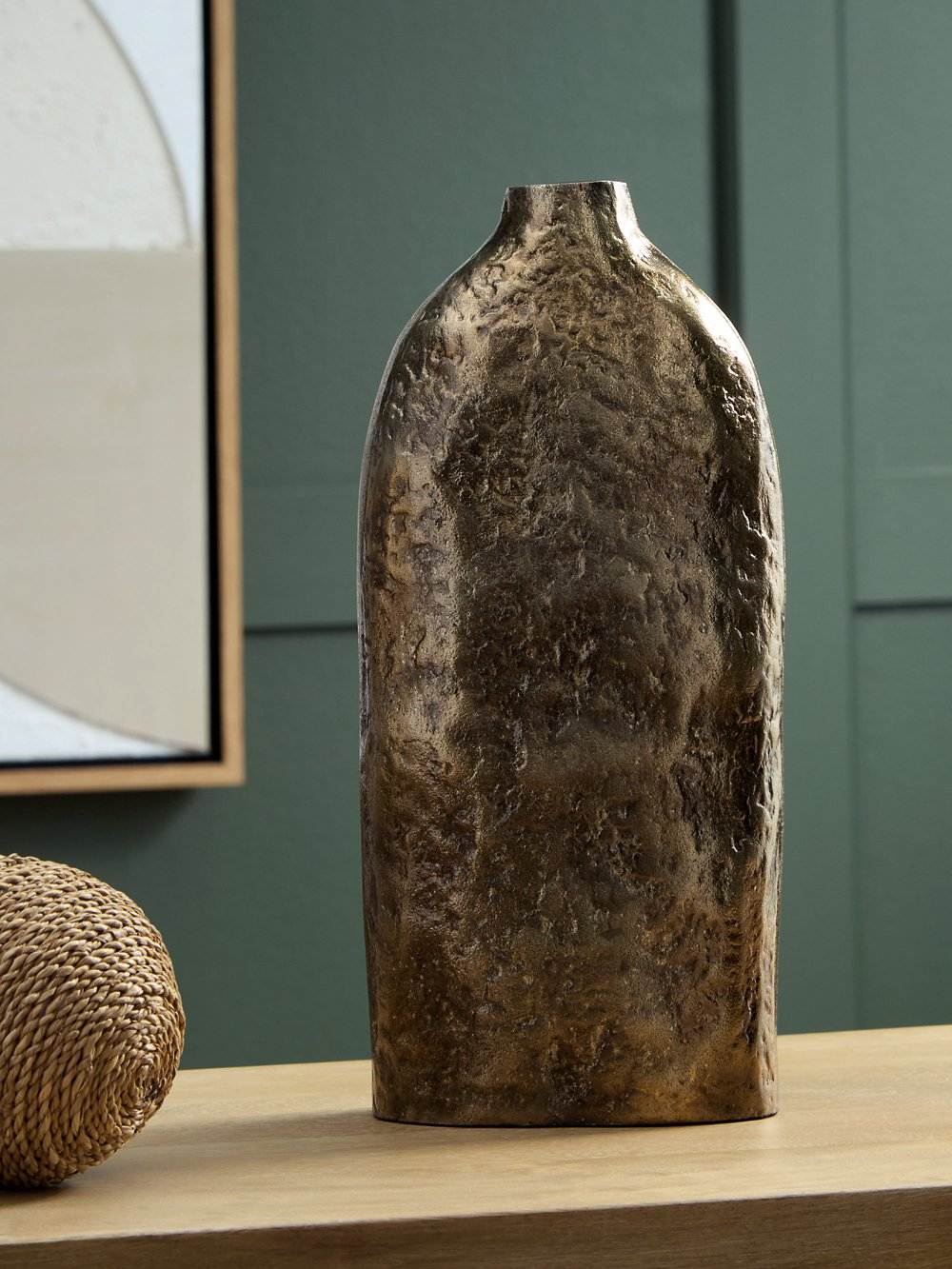 Wallmond Vase - Furniture & Design Outlet (Kalamazoo,MI)