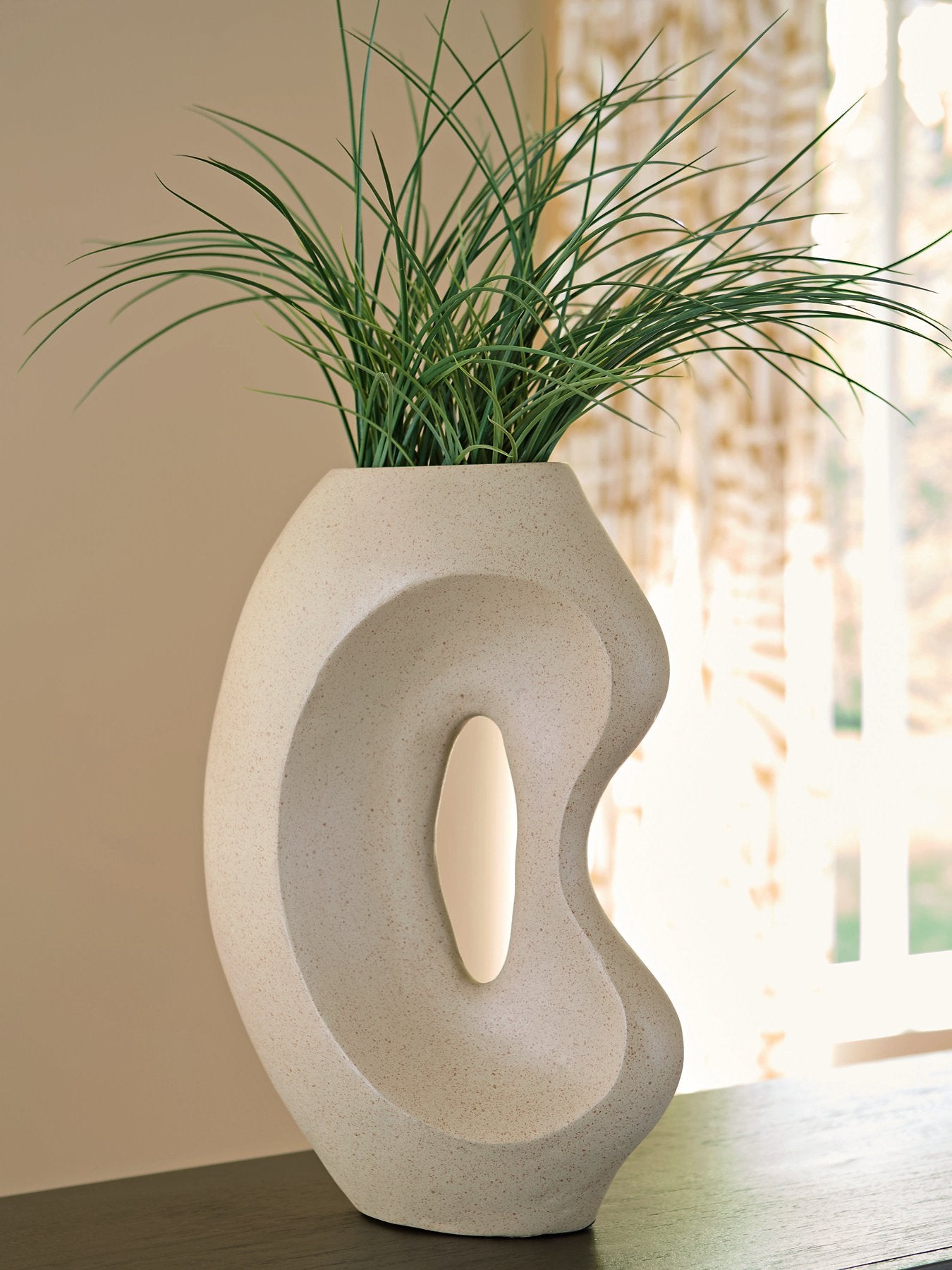 Odion Vase - Furniture & Design Outlet (Kalamazoo,MI)