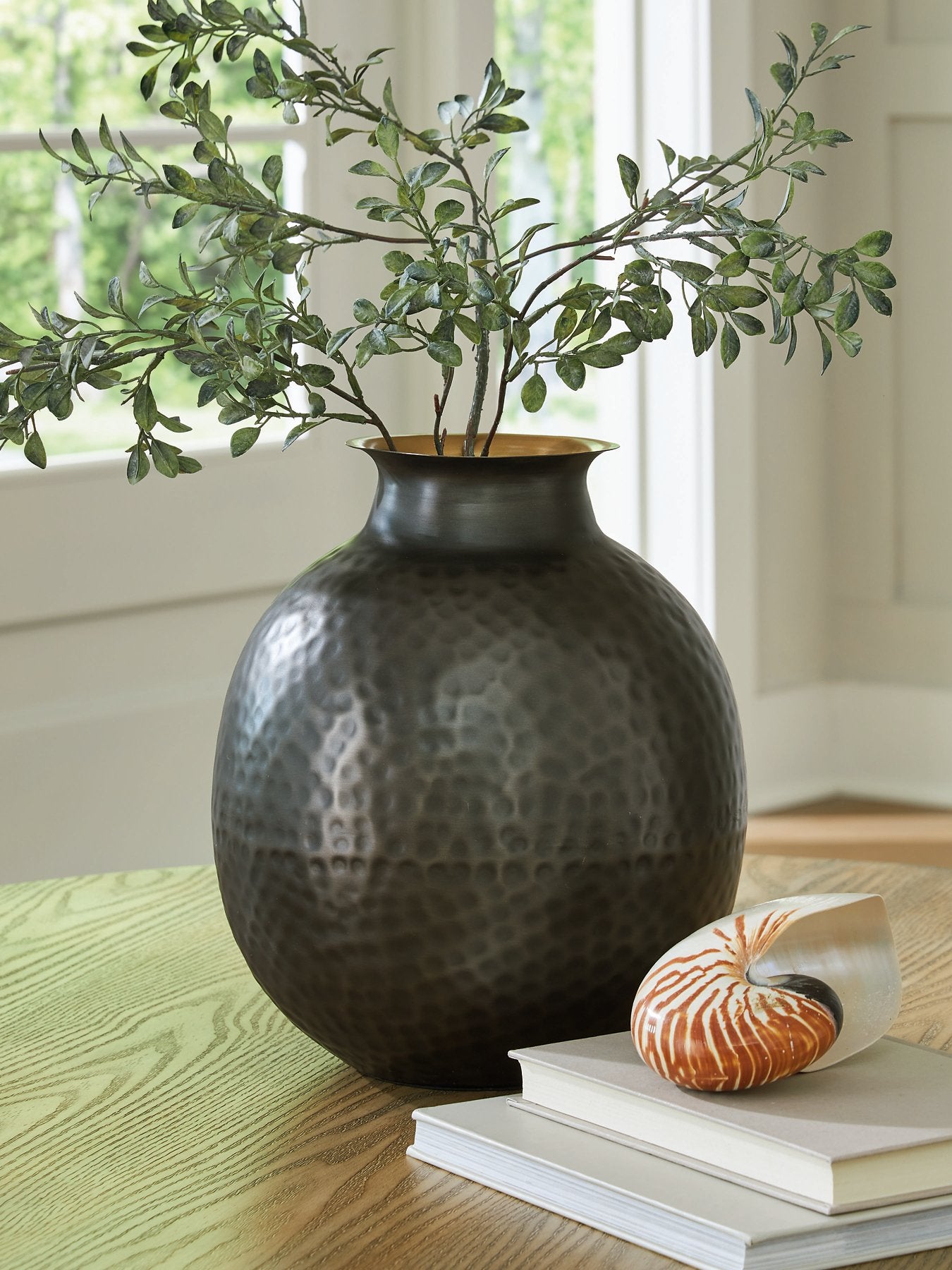 Woody Vase - Furniture & Design Outlet (Kalamazoo,MI)