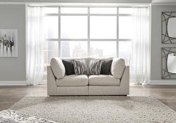 Kellway Sectional - Furniture & Design Outlet (Kalamazoo,MI)