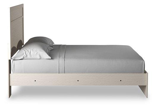 Stelsie Bed - Furniture & Design Outlet (Kalamazoo,MI)