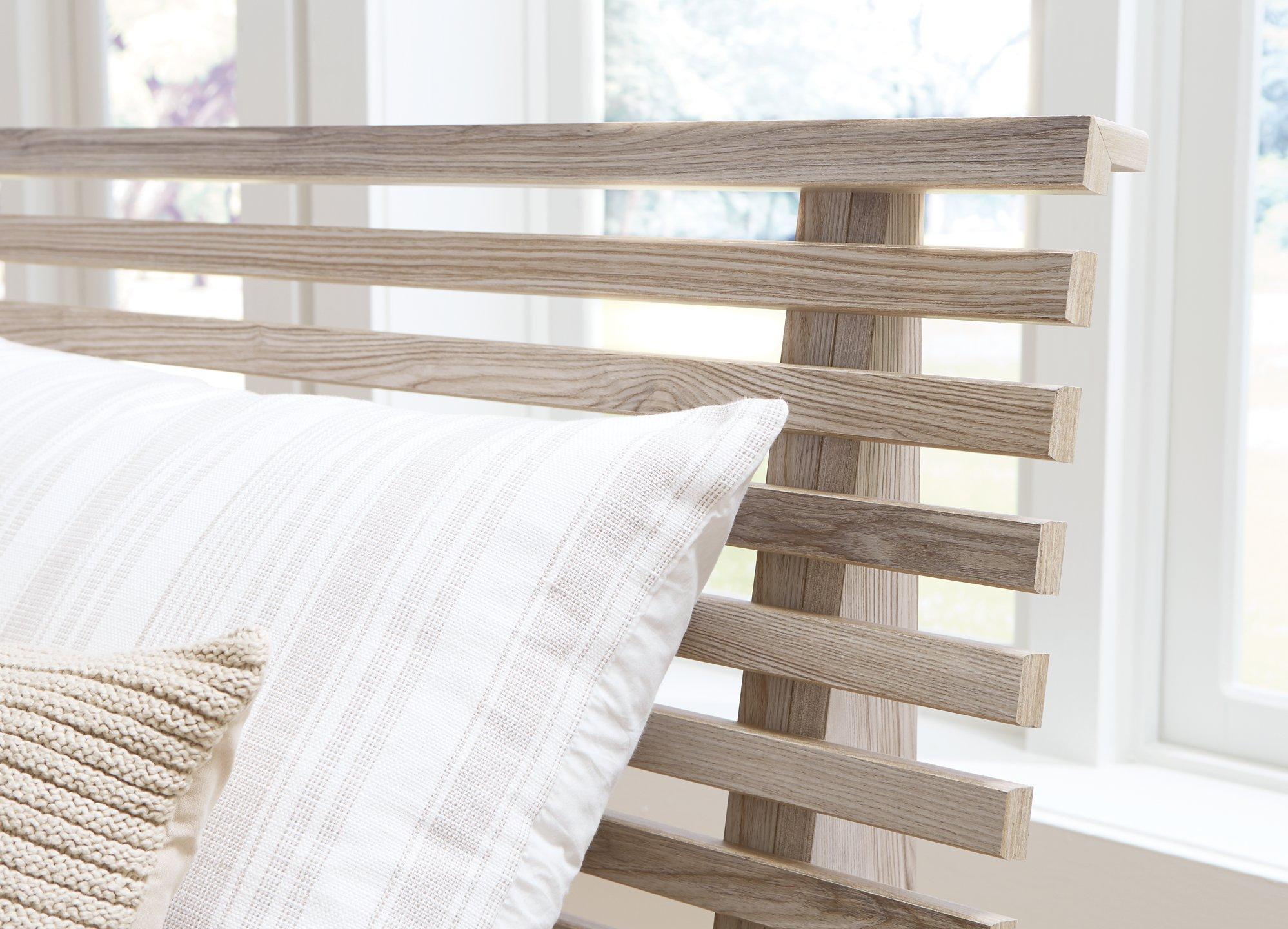 Hasbrick Bed - Furniture & Design Outlet (Kalamazoo,MI)