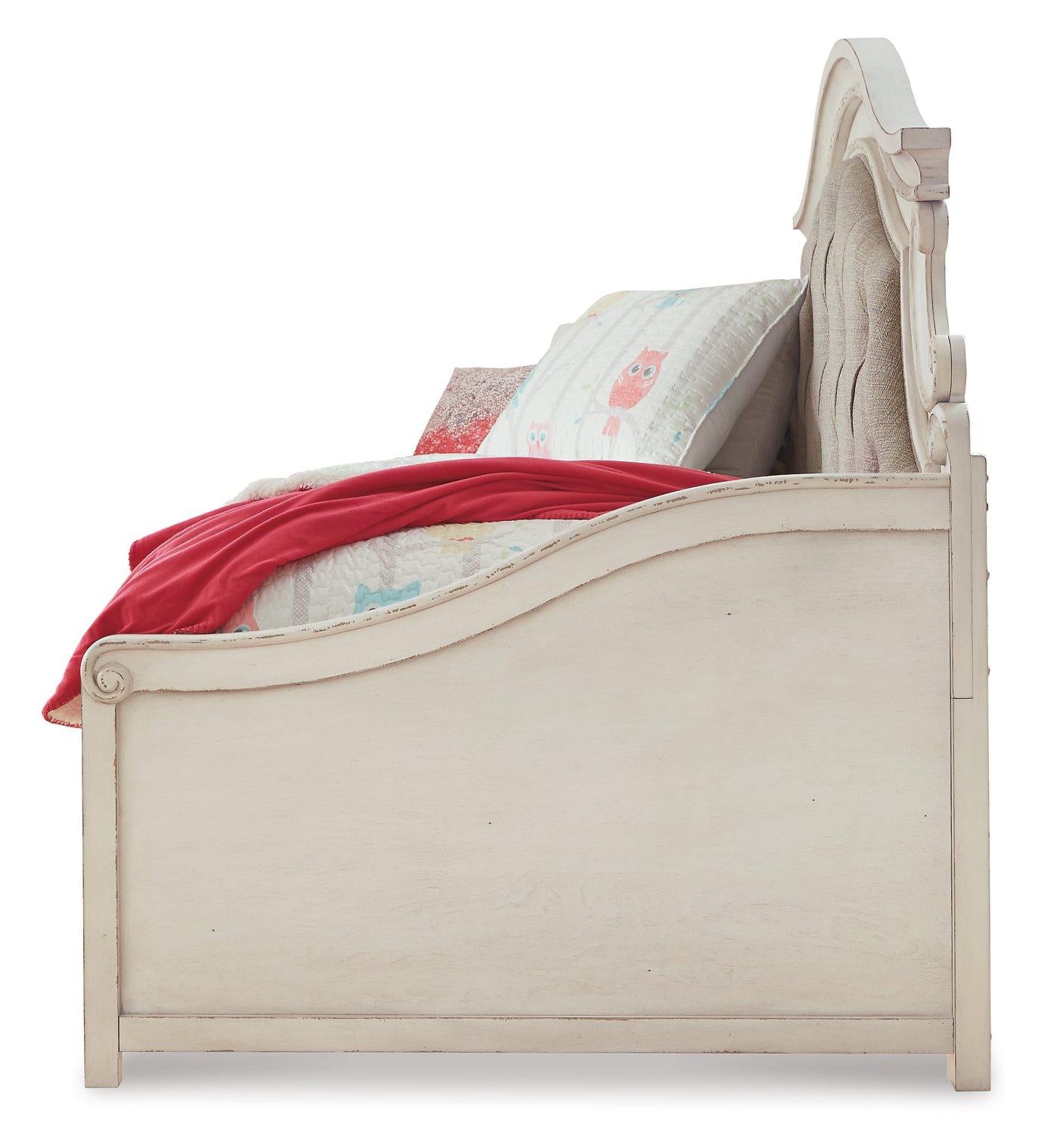 Realyn Daybed with 1 Large Storage Drawer - Furniture & Design Outlet (Kalamazoo,MI)