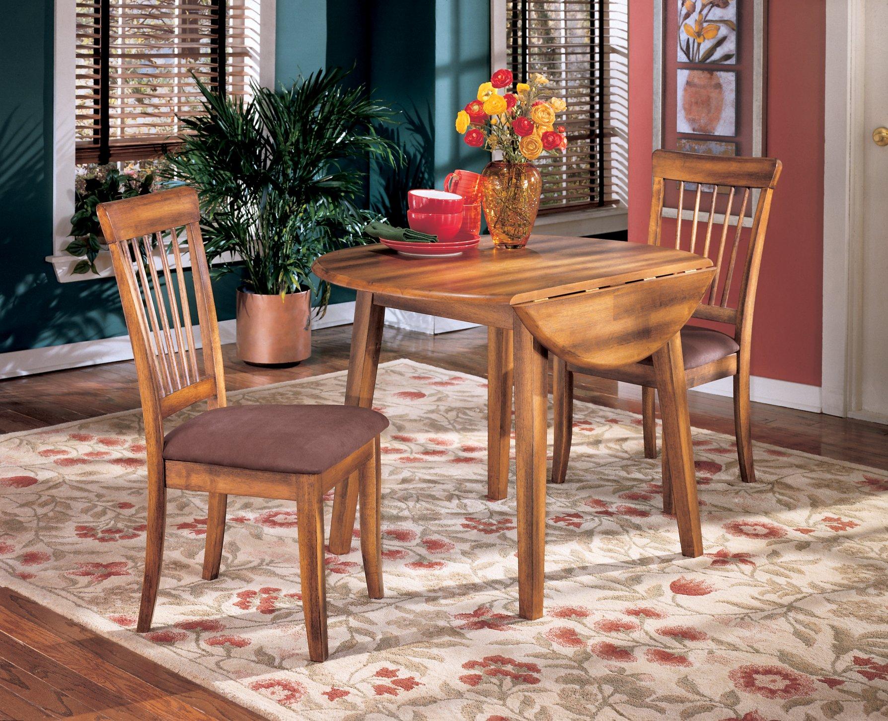 Berringer Dining Set - Furniture & Design Outlet (Kalamazoo,MI)