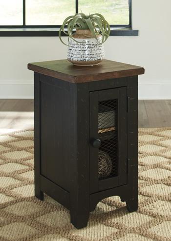 Valebeck End Table Set - Furniture & Design Outlet (Kalamazoo,MI)