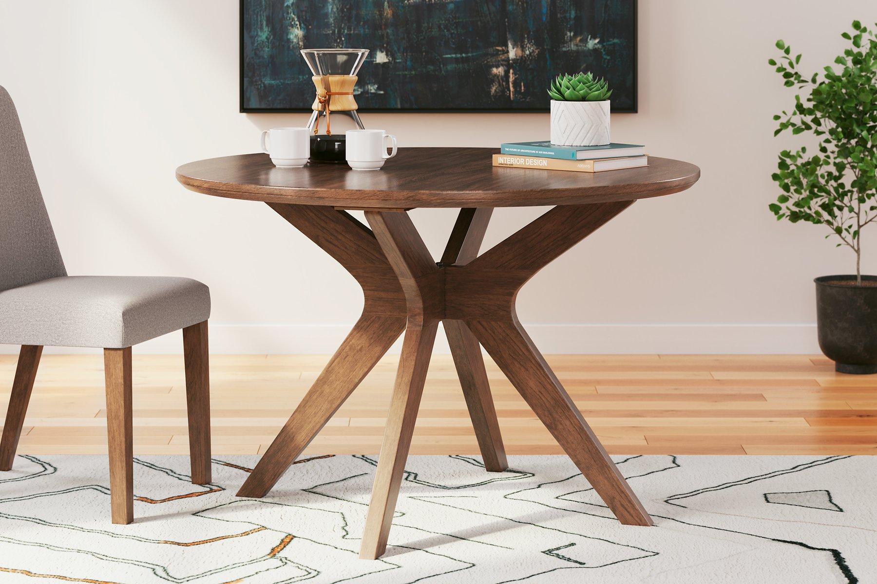 Lyncott Dining Room Set - Furniture & Design Outlet (Kalamazoo,MI)
