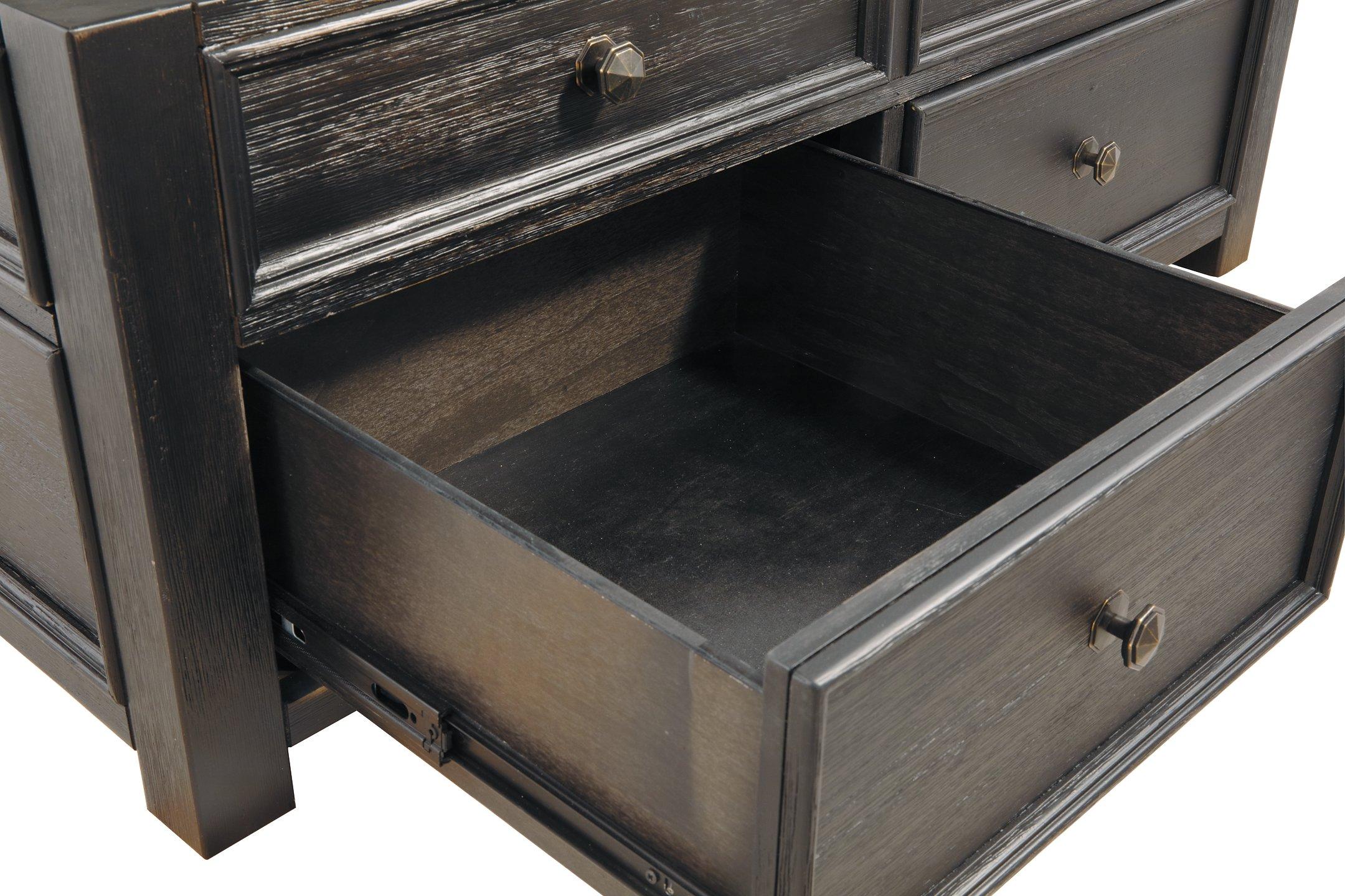 Tyler Creek Occasional Table Set - Furniture & Design Outlet (Kalamazoo,MI)