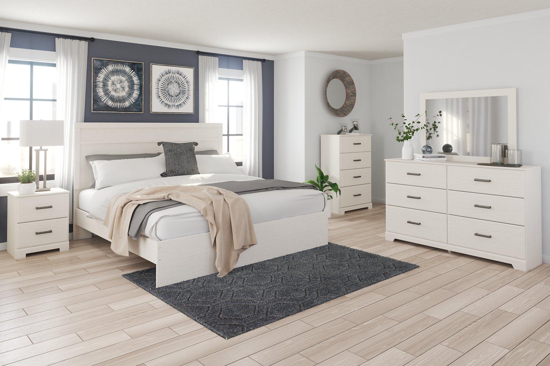 Stelsie Bed - Furniture & Design Outlet (Kalamazoo,MI)