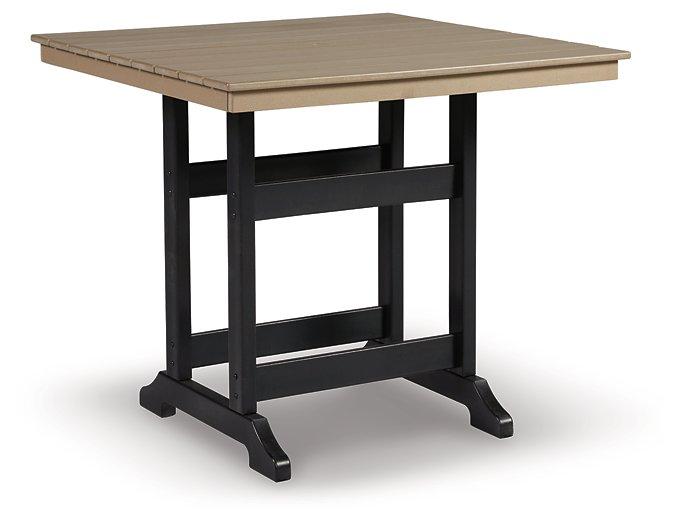 Fairen Trail Outdoor Dining Set - Furniture & Design Outlet (Kalamazoo,MI)