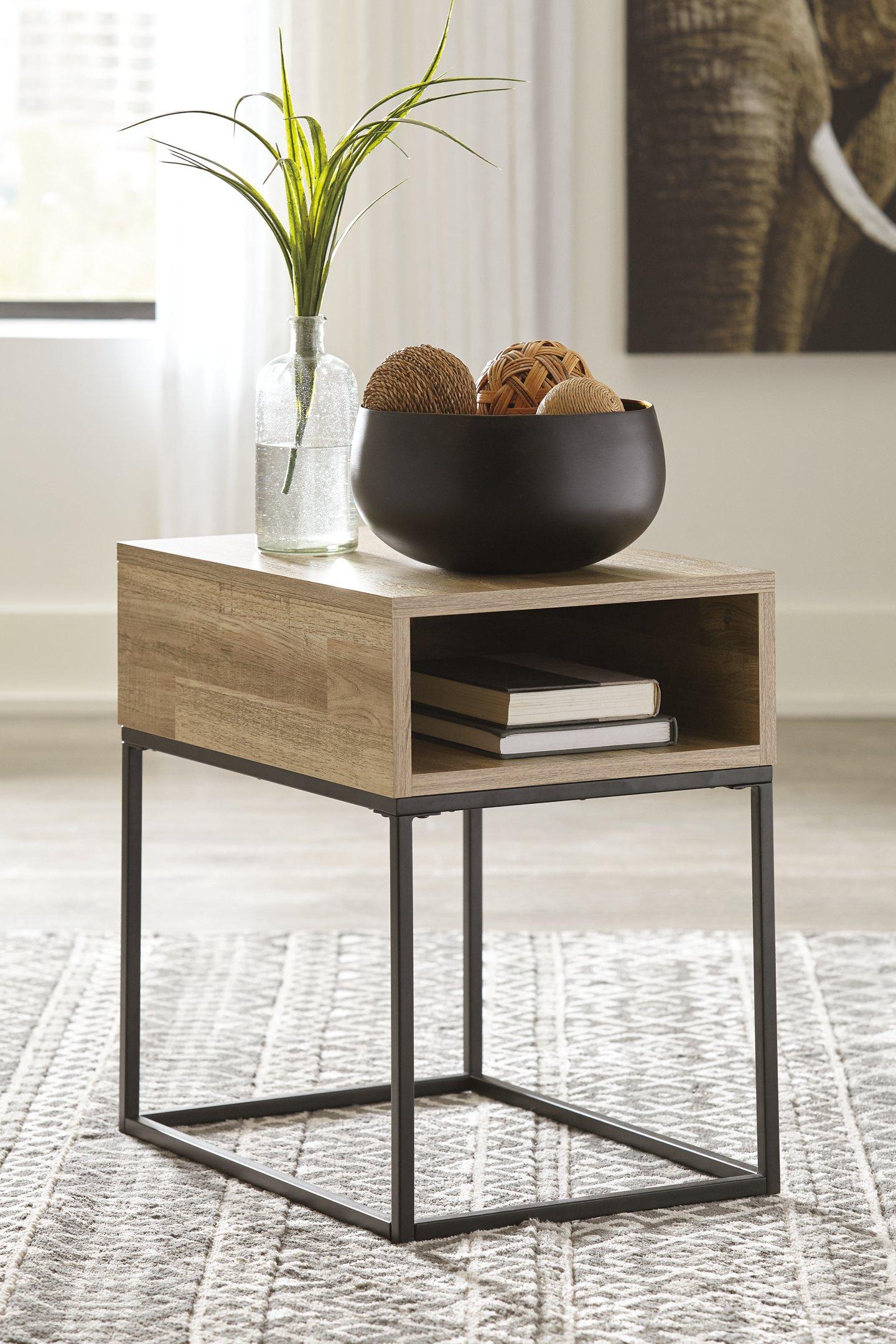 Gerdanet Table Set - Furniture & Design Outlet (Kalamazoo,MI)