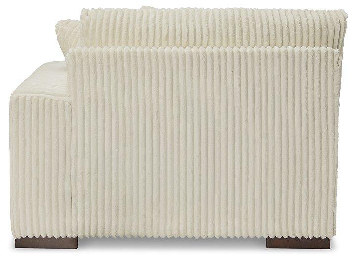 Lindyn Sectional - Furniture & Design Outlet (Kalamazoo,MI)