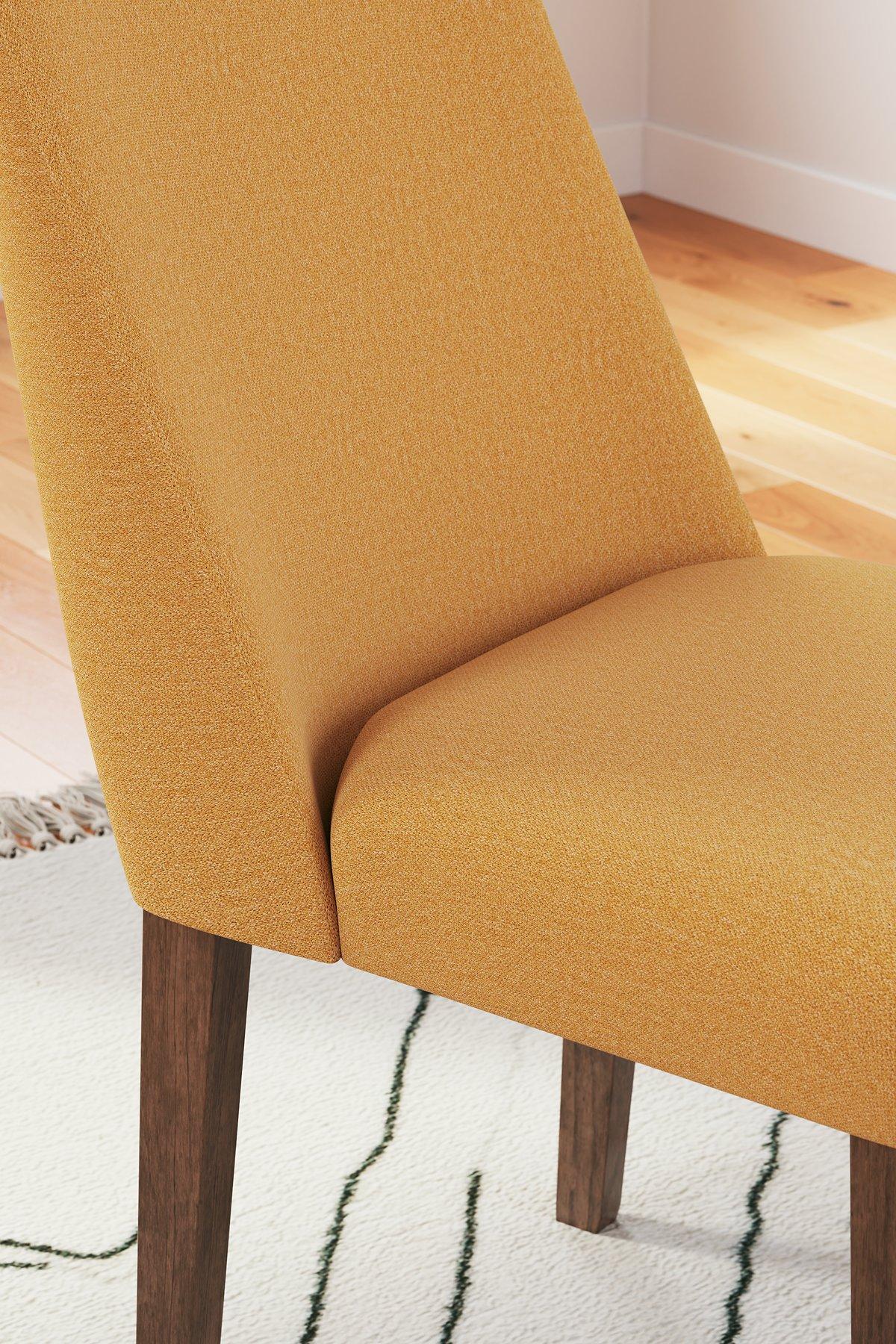 Lyncott Dining Room Set - Furniture & Design Outlet (Kalamazoo,MI)
