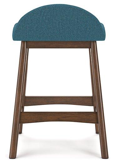 Lyncott Dining Room Set - Furniture & Design Outlet (Kalamazoo,MI)