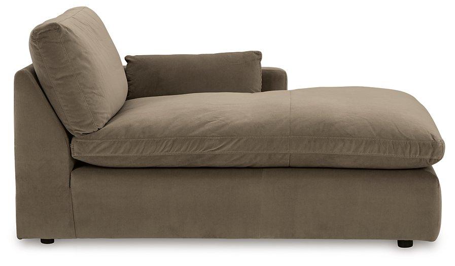Sophie Sectional Sofa Chaise - Furniture & Design Outlet (Kalamazoo,MI)