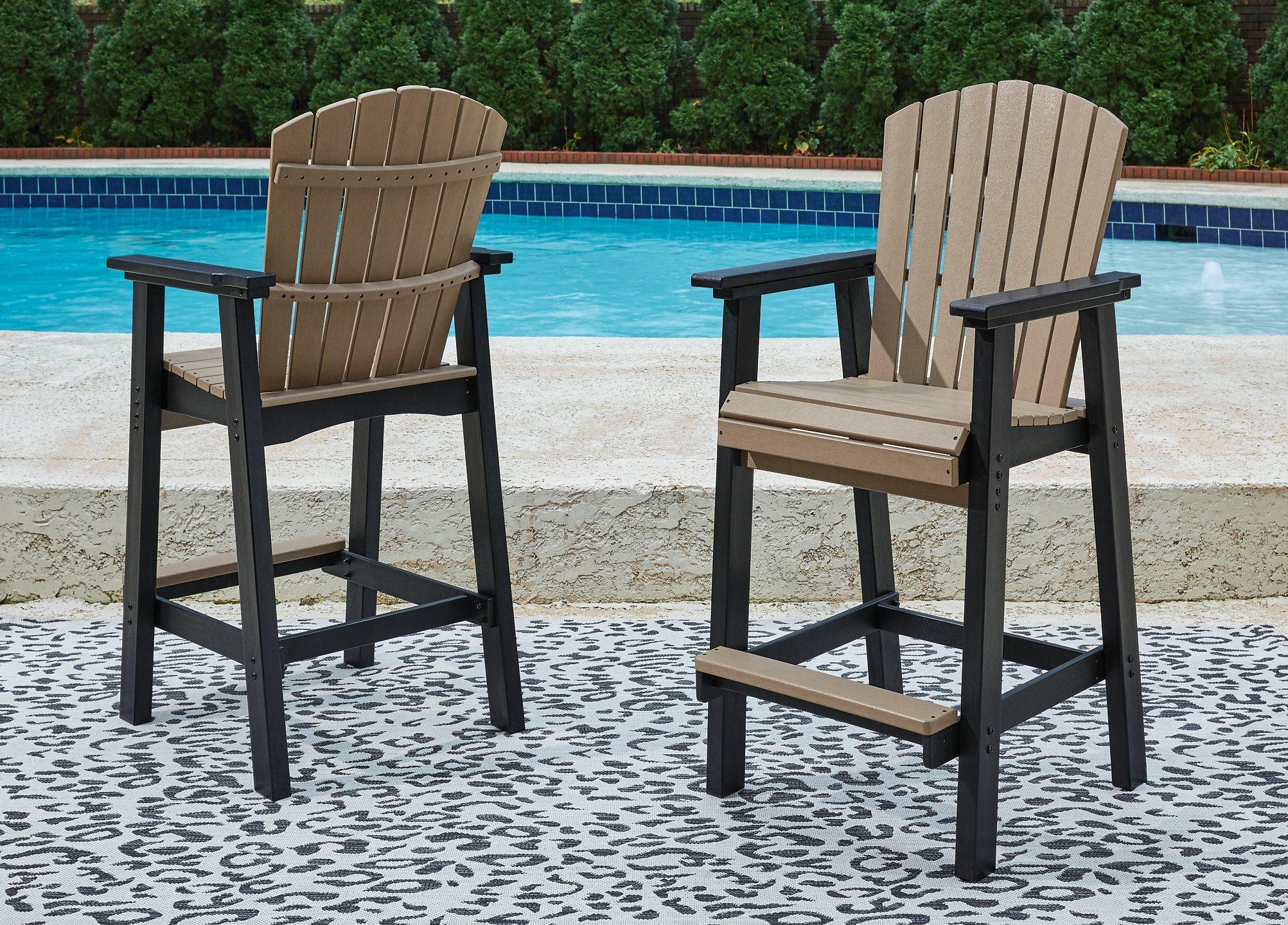 Fairen Trail Outdoor Dining Set - Furniture & Design Outlet (Kalamazoo,MI)