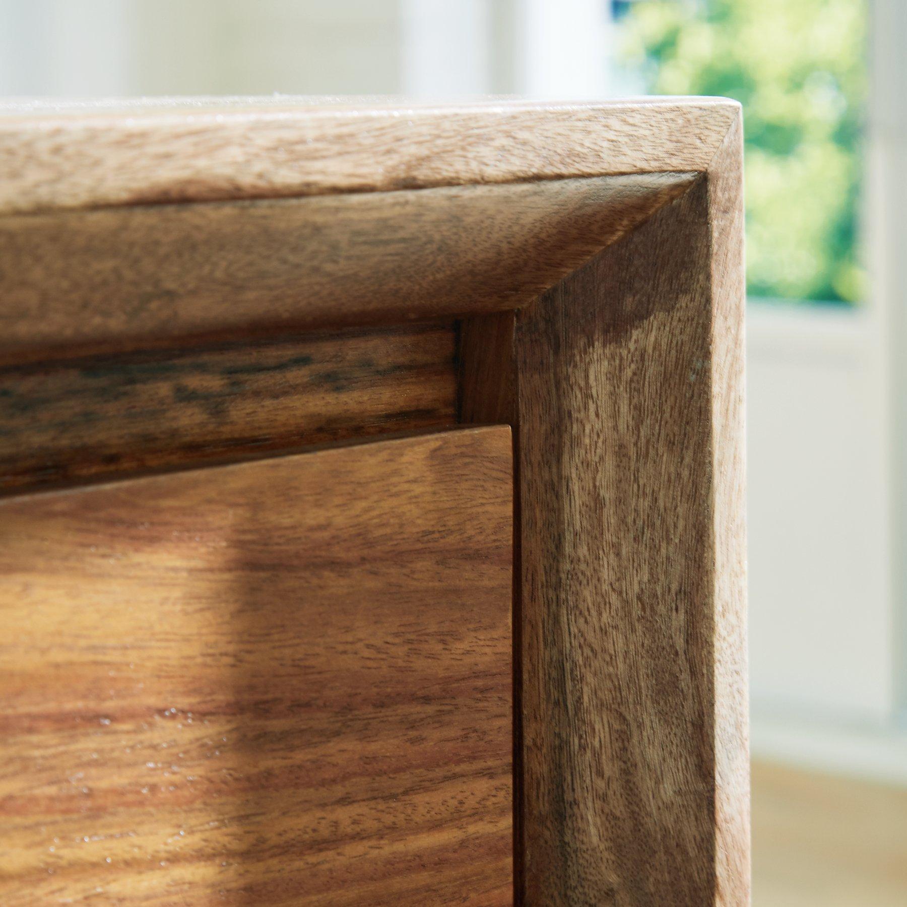 Dressonni Nightstand - Furniture & Design Outlet (Kalamazoo,MI)