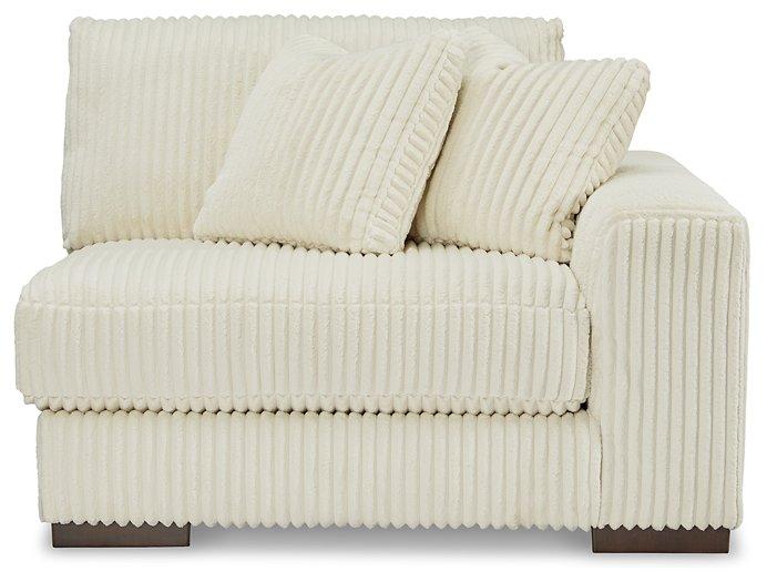 Lindyn Sectional - Furniture & Design Outlet (Kalamazoo,MI)