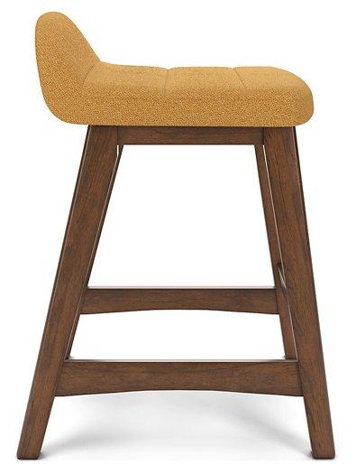 Lyncott Dining Room Set - Furniture & Design Outlet (Kalamazoo,MI)