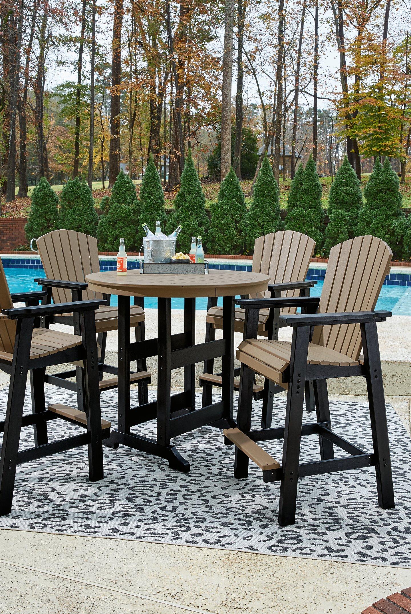Fairen Trail Outdoor Dining Set - Furniture & Design Outlet (Kalamazoo,MI)