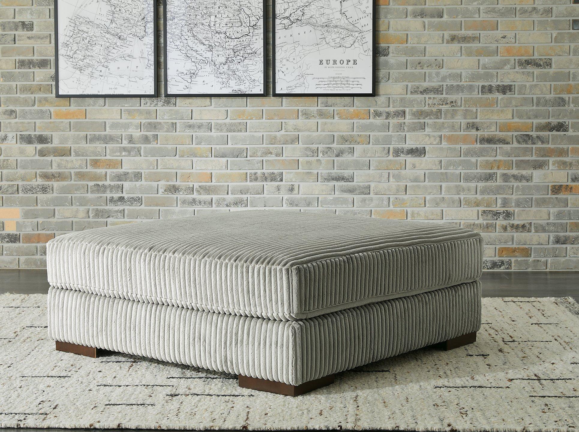 Lindyn Living Room Set - Furniture & Design Outlet (Kalamazoo,MI)