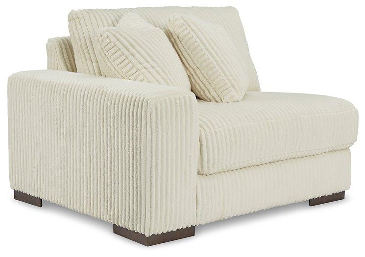 Lindyn Sectional - Furniture & Design Outlet (Kalamazoo,MI)