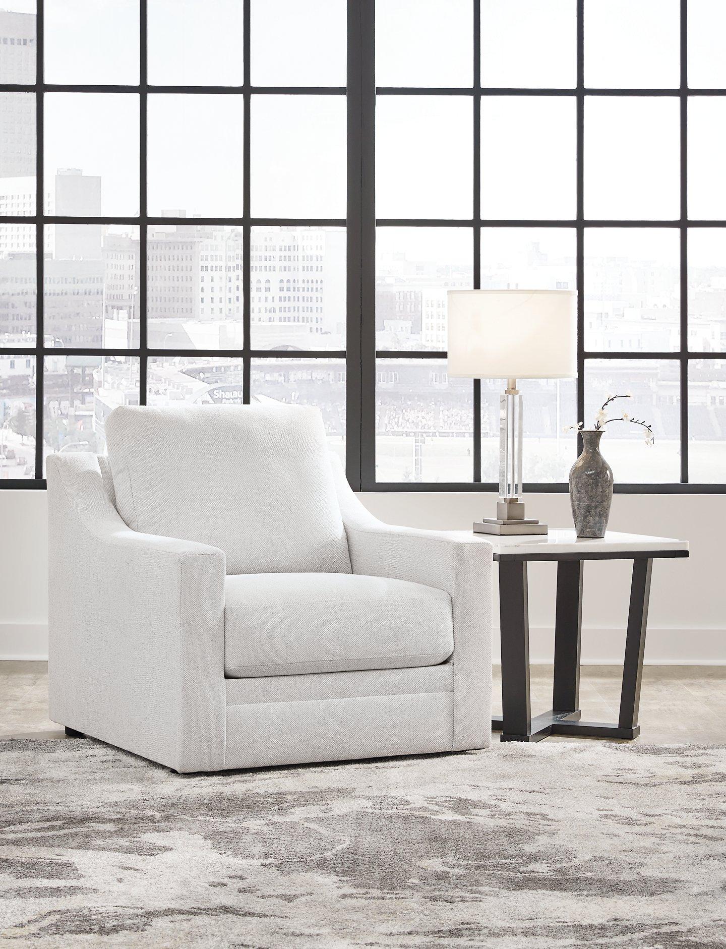 Maitelynn Upholstery Package - Furniture & Design Outlet (Kalamazoo,MI)