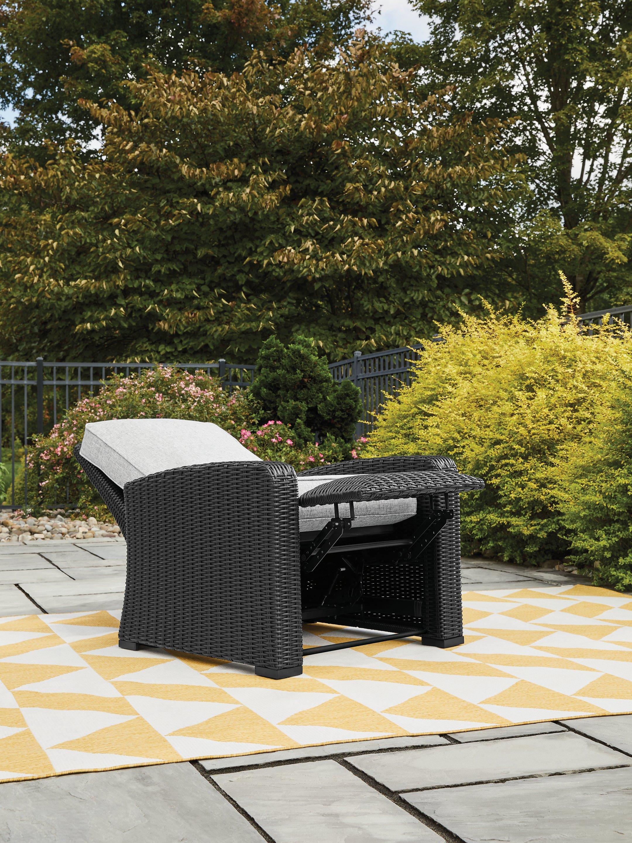 Beachcroft Outdoor Recliner - Furniture & Design Outlet (Kalamazoo,MI)