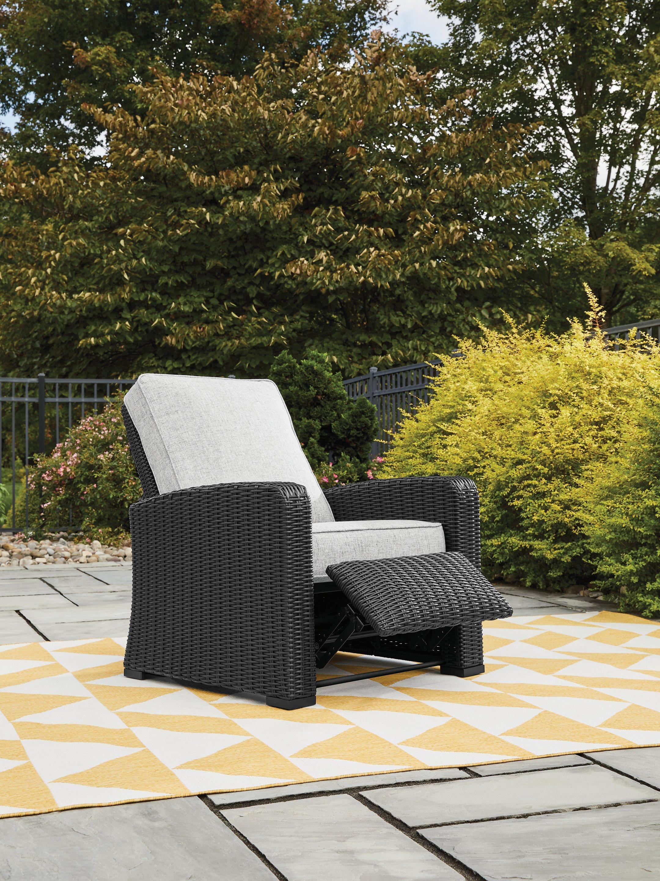 Beachcroft Outdoor Recliner - Furniture & Design Outlet (Kalamazoo,MI)