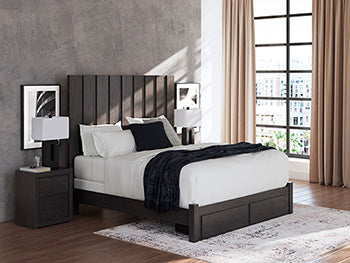 Fraluna Bed - Furniture & Design Outlet (Kalamazoo,MI)
