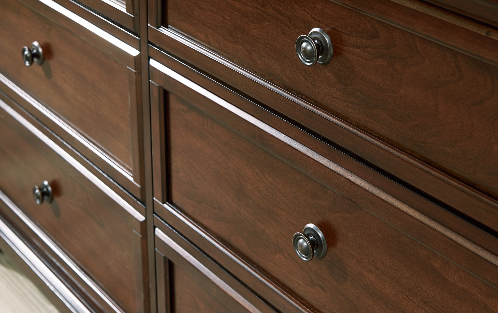 Trellington Dresser - Furniture & Design Outlet (Kalamazoo,MI)
